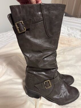 Women's Brown Mid-Calf Slouchy Buckle Heeled Boots